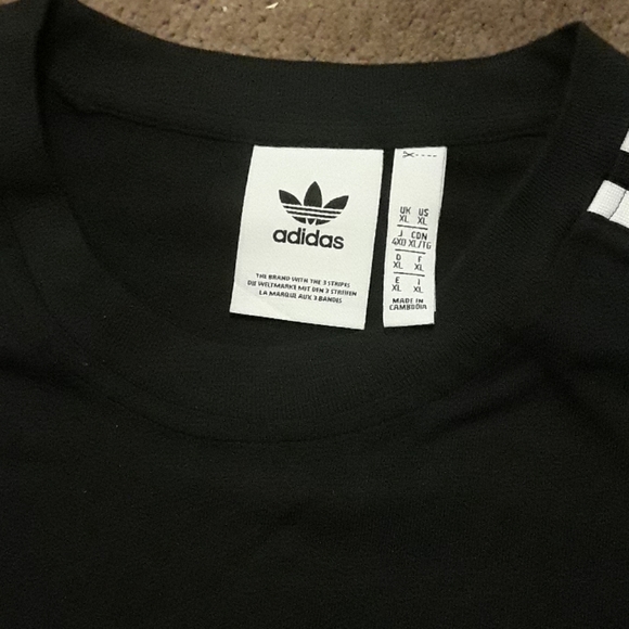 XL adidas stripped tee - Picture 3 of 3